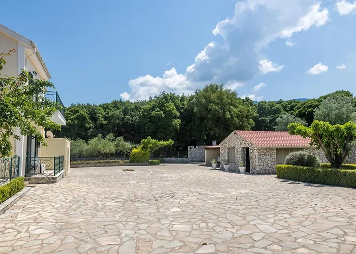 Arte Nefeli Sami (Kefalonia)