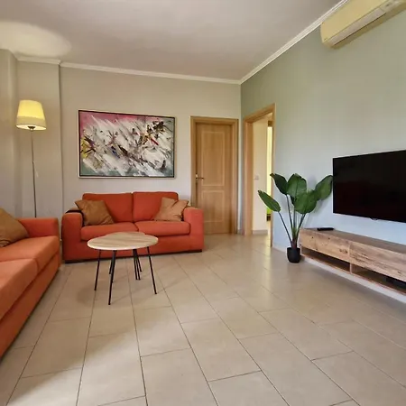 Arte Nefeli Σάμη